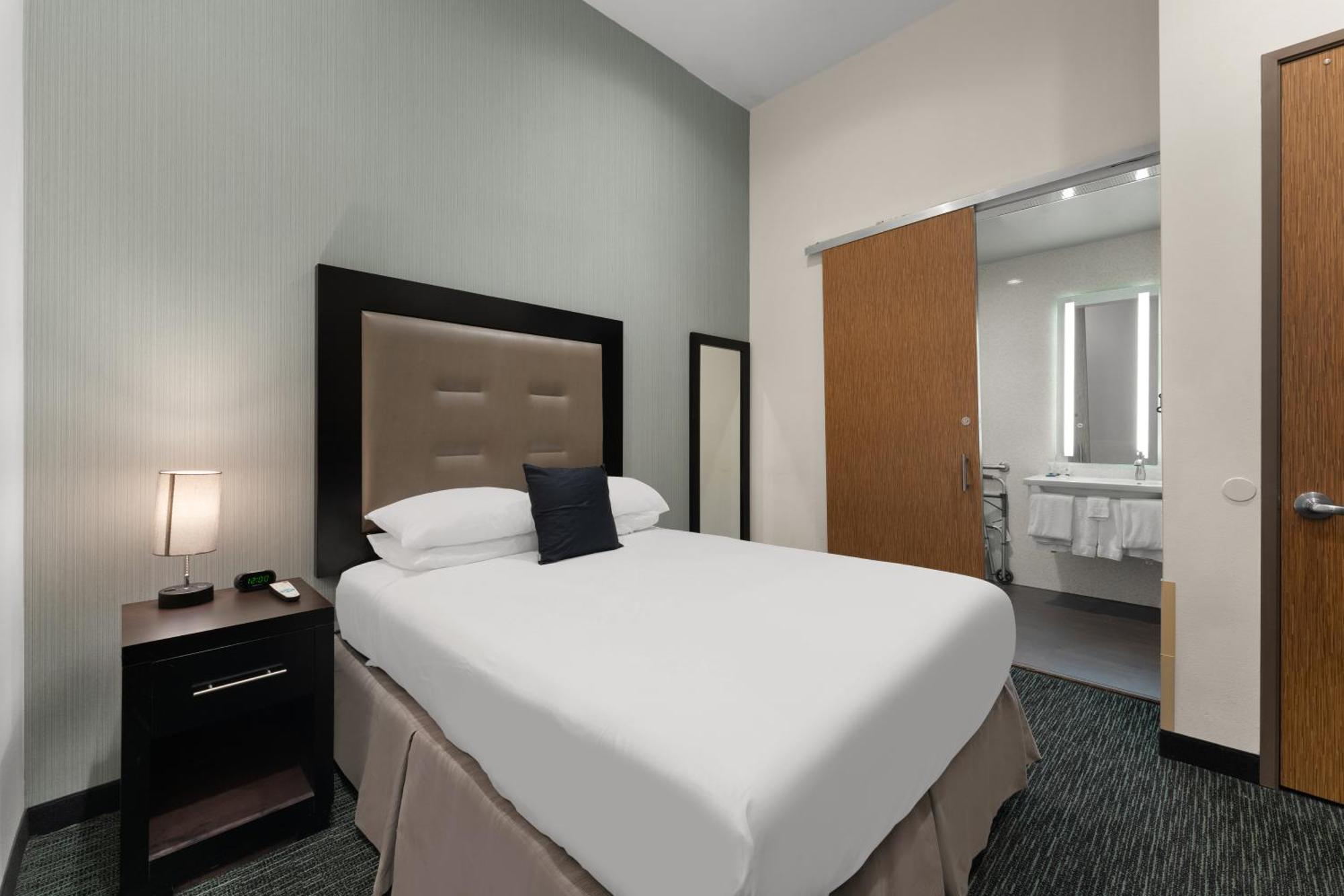 Quality Center Inn
