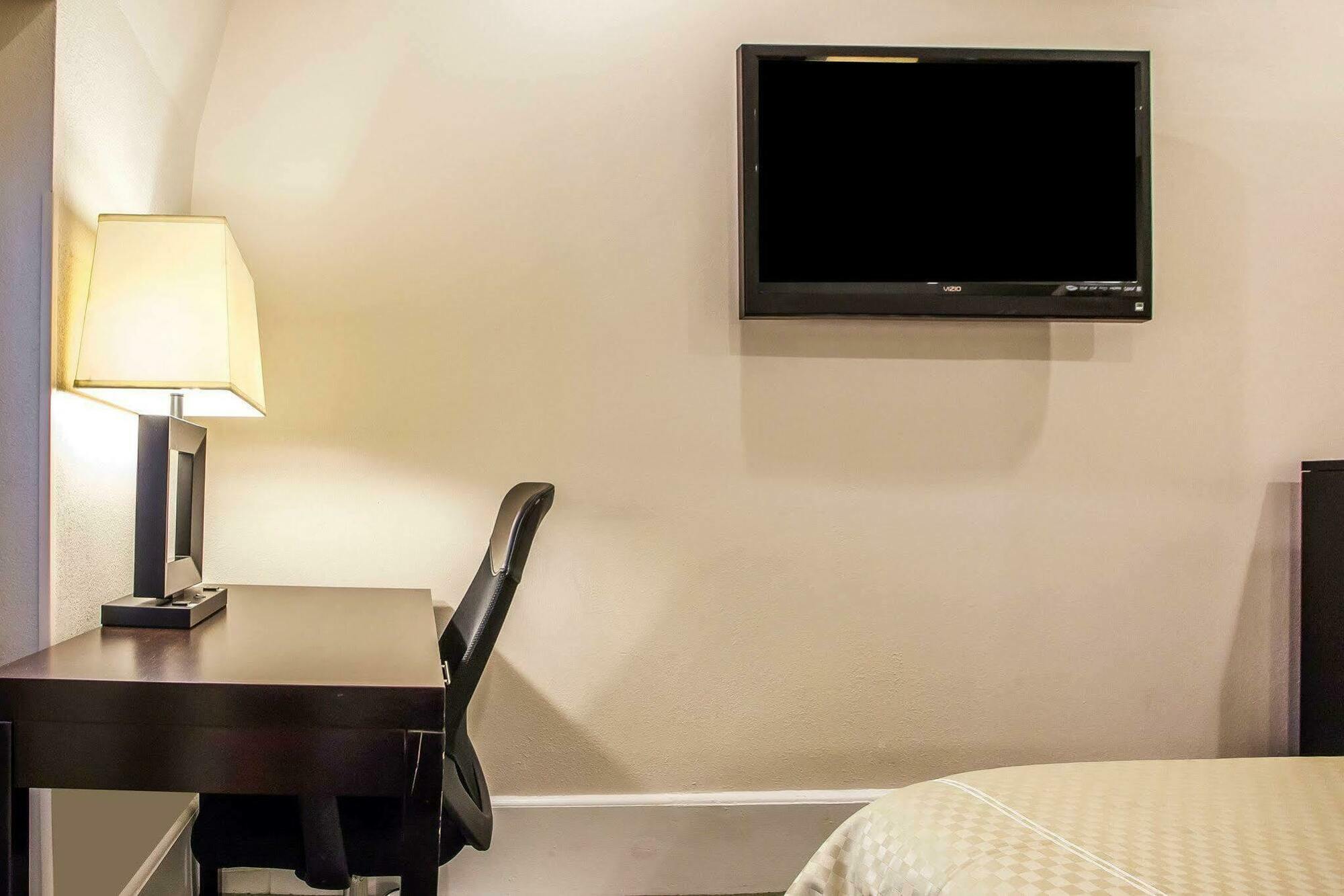 Quality Center Inn Philadelphia