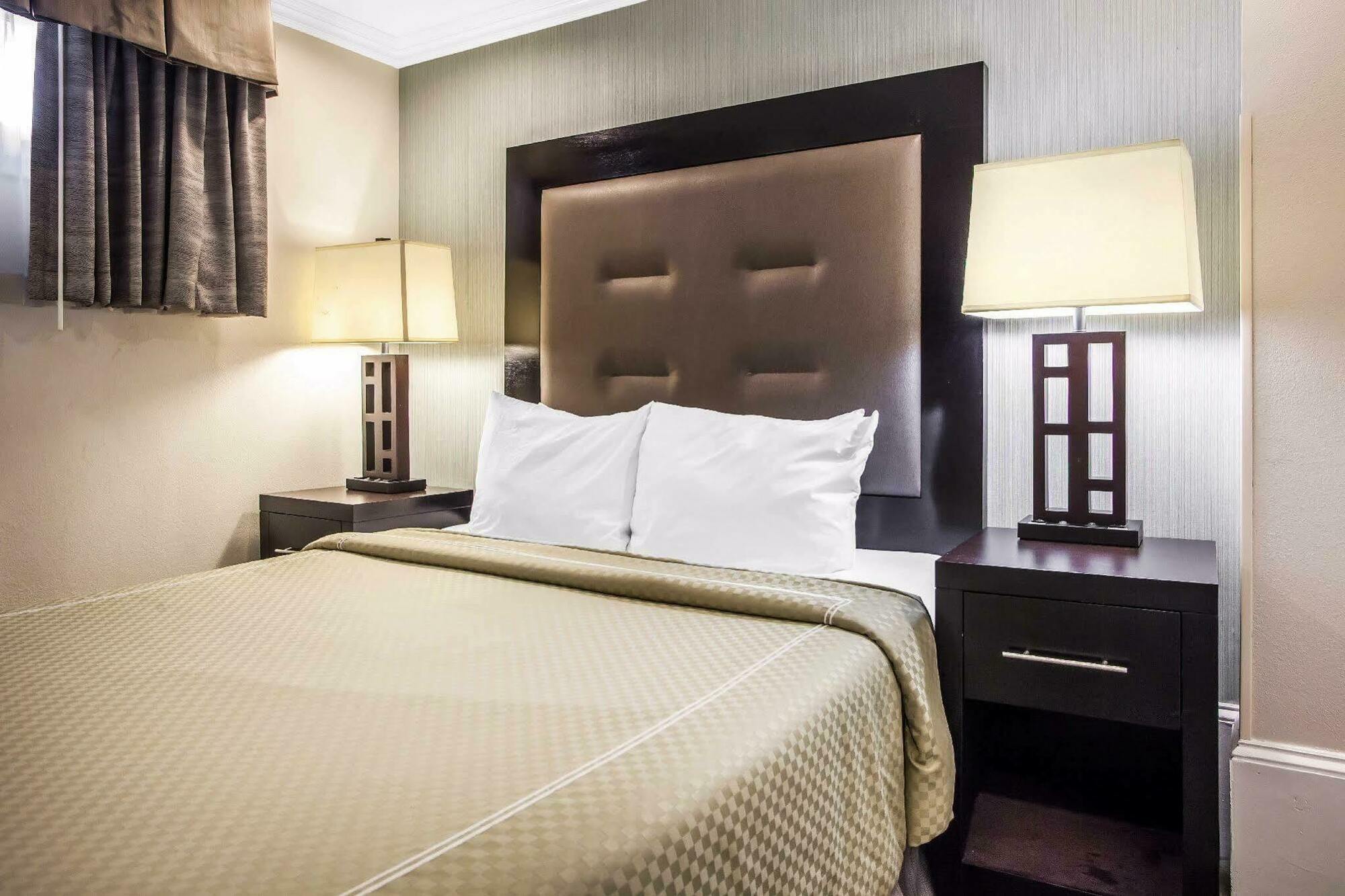 Inn Quality Center Philadelphia