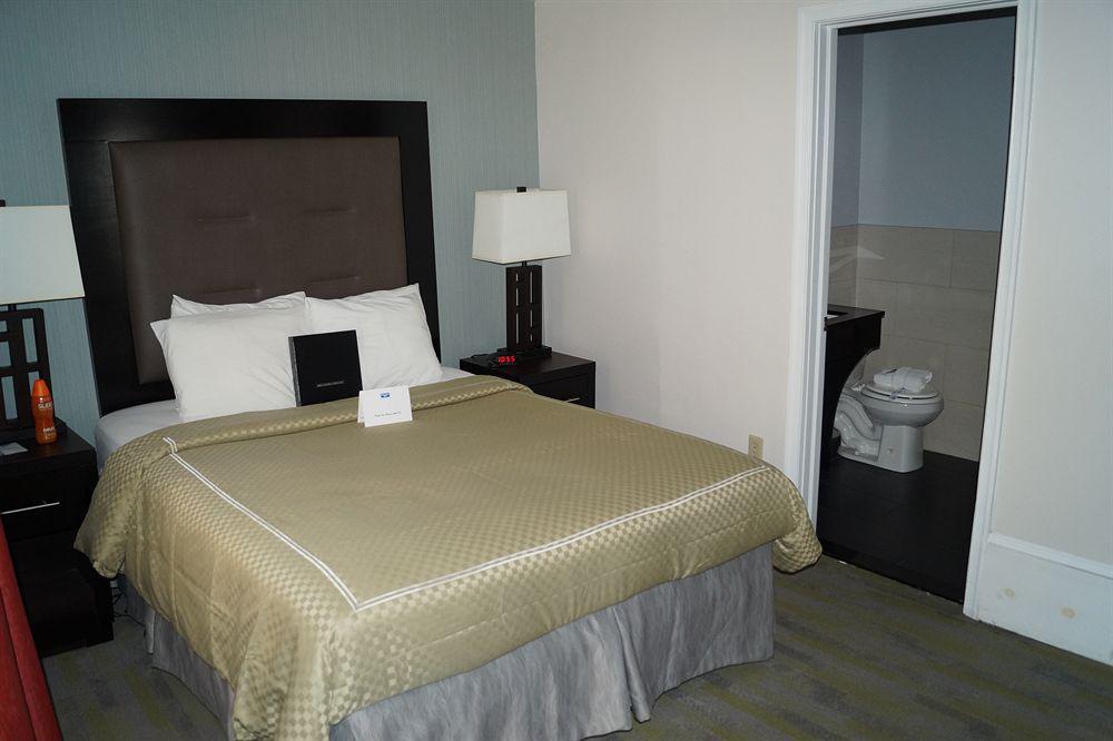 Quality Center Inn 2*
